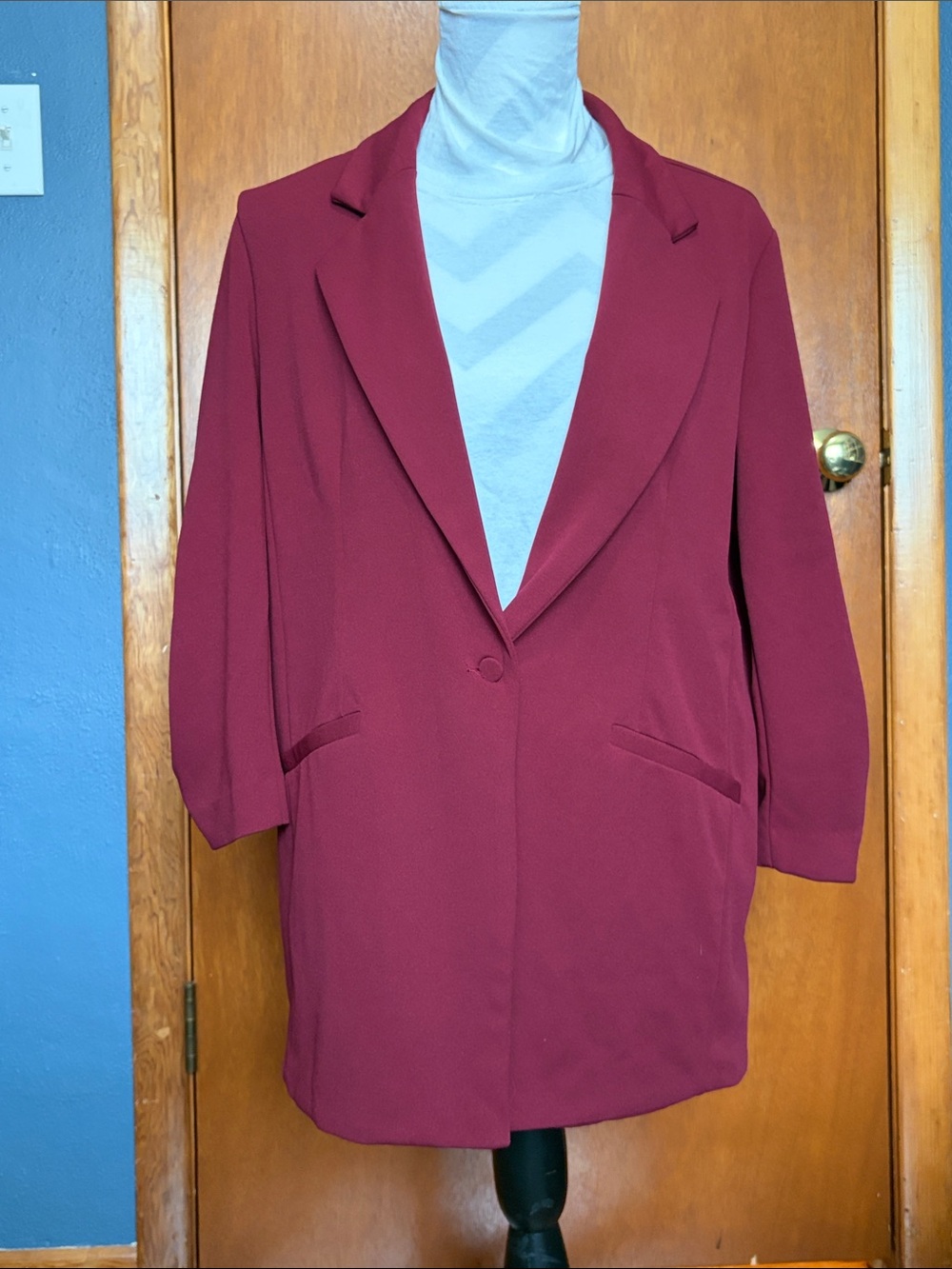 Maurice Burgundy 3/4 Sleeve Single-Button Blazer Jacket